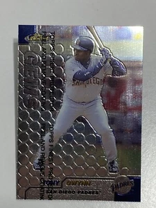 1999 Topps Finest #106 TONY GWYNN Padres HOF **FREE SHIPPING** - Picture 1 of 2
