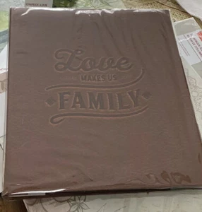 Álbum de álbum de recortes estilo vintage. Love Makes Us Family"". - Imagen 1 de 8
