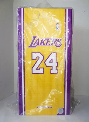 Enterbay NBA Real Masterpiece Kobe Bryant Ver. 2.0 1/6 Scale Figure RM-1036 - Image 1 of 4