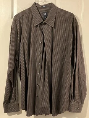 Camisa de vestir Gap para hombre Foto 1 de 2