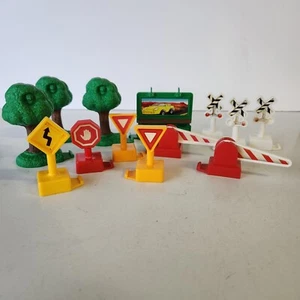 Lot of 13 FISHER PRICE Mattel Geo Trax Geotrax Train Accessories Pieces - Picture 1 of 16