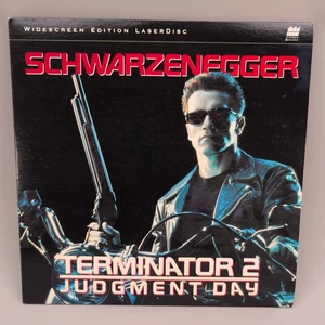 Terminator 2 LaserDisc 1991 Action Widescreen Edition Carolco - Picture 1 of 9