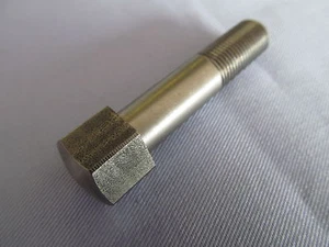06-7918 NORTON DOMINATOR COMMANDO CENTRE HEAD FIXING BOLT - Picture 1 of 1