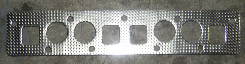 Leyland Mini (998cc a 1275cc) Colector de escape / Cabezal / Junta extractora Foto 1 de 1