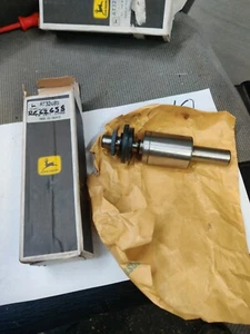 John Deere engine water pump repair kit re62658 - Picture 1 of 5