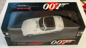 1967 Toyota 2000GT, JAMES BOND You Only Live Twice, AUTOart, 1/18, Rare, NIB. - Picture 1 of 19