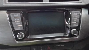 SAT NAV HEAD UNIT SKODA FABIA 2015 Satellite Navigation - Picture 1 of 6