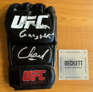 Chael Sonnen Signed Autographed UFC Fight Glove Beckett COA "American Gangster" - Picture 1 of 4