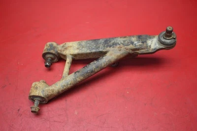 04-07 SUZUKI VINSON 500 ПЕРЕДНИЙ ВЕРХНИЙ ПРАВЫЙ РЫЧАГ УПРАВЛЕНИЯ 52430-03830 - Изображение 1 из 4