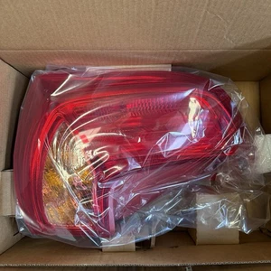 Fanale posteriore guidatore fuoristrada Kia Picanto 2011 - 2018 - Foto 1 di 3