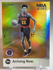 2019-20 NBA Hoops Premium Stock Arriving Now Holo Prizms #10 Cam Reddish - Picture 1 of 2