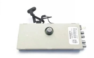 Módulo amplificador antena aérea Volvo V70 XC70 2008-2010 OEM 30679658 Foto 1 de 4