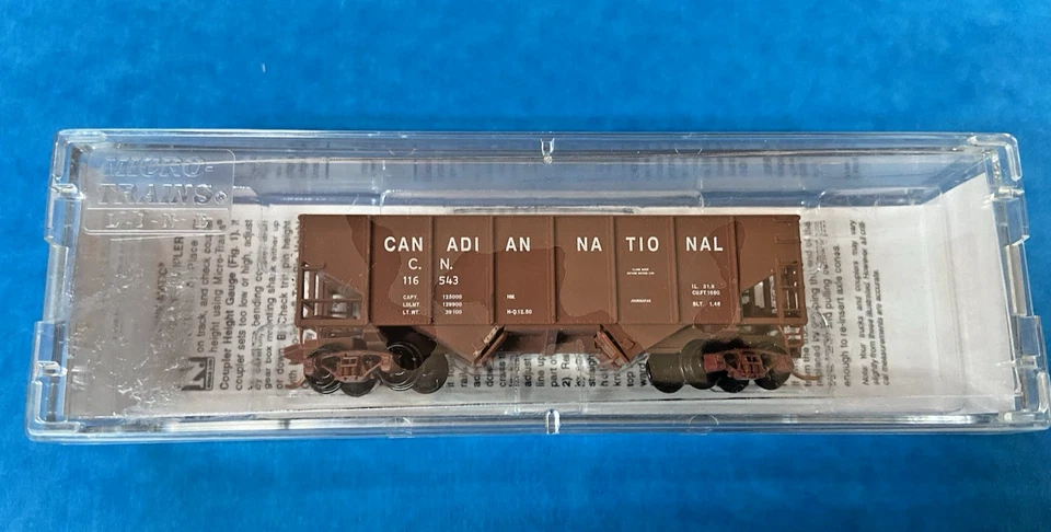 MTL05600432 CANADIAN NATIONAL N GAUGE  33 Feet Twin Bay Hopper with/ Load  *NEW - Image 1 of 1