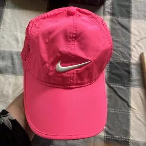 Nike Golfmütze Cap pink mit weißem Swoosh leicht unstrukturiert Laufen - Bild 1 von 7