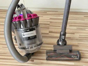 Dyson DC37 animal turbine, beutelloser Staubsauger + Bodenbürste, DC 37 - Bild 1 von 8