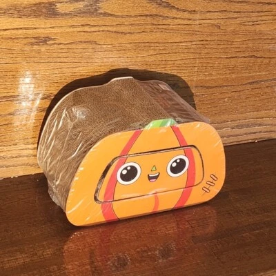 2 in 1 Halloween Cat Scratcher - Image 1 of 4