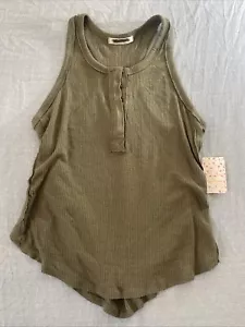 Free People Tank Top Women's SMALL GREEN Stretch Ribbed U-Neck Sleeveless NWT - Picture 1 of 7