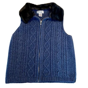 Jennifer Moore Women’s Blue Cable Knit Zip Front Vest Sz S Black Faux Fur Collar - Picture 1 of 10