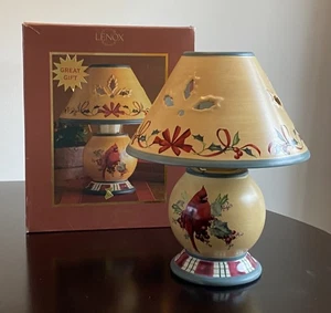 Lenox Wintergruß Alltag Teelicht Kerzenlampe Kardinal & Stechpalme mit Box - Bild 1 von 3