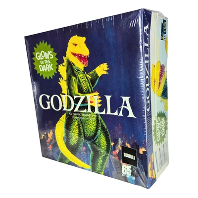 NEW Atlantis Kit A466 GODZILLA King of the Monsters w/ Glow Parts Plastic Model - Image 1 of 4