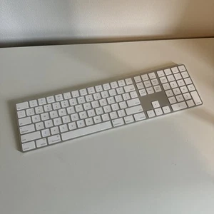 Apple Magic Keyboard with Numeric Keypad A1843 White - Zdjęcie 1 z 16