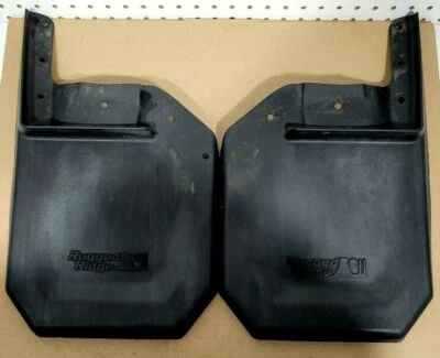 (2) Rugged Ridge Front Black Mud Flaps 11642.01 Rrmud1 — 第 1/4 张图片