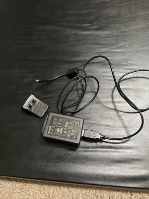 NUEVO Adaptador de corriente alterna Kodak genuino + Cámara digital Micro-U8 USB TESA5G1-0501200 Foto 1 de 4