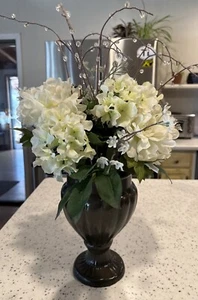 Vase, Collection Creative Craft Floral Arrangement Art - Picture 1 of 9