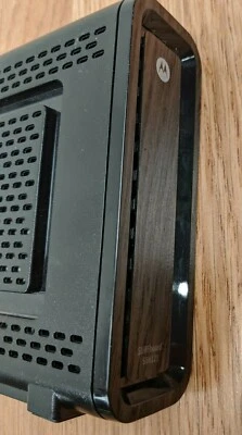 Motorola Arris SURFboard SB6121 (575186-019-00) Cable Modem no Power Adapter - Image 1 of 4