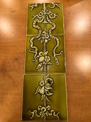 "3 azulejos antiguos Providential Tile Works Trenton NJ 6"" cinta verde florales azulejos de frutas" Foto 1 de 4