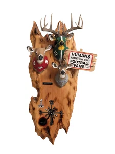 Unique Wisconsin Sports Fan Deer Clock "Dream Buck" (Packers, Brewers, Badgers) - Picture 1 of 11