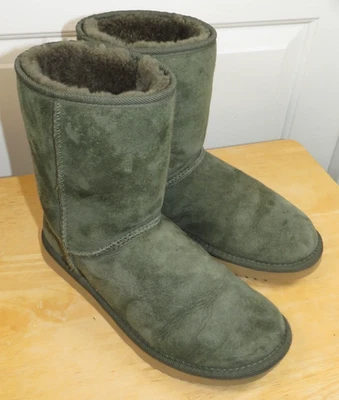 UGG Classic Short 5825 Women's Size 7 Sea Green Suede Fur Boots - Image 1 of 4