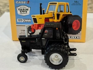 ERTL BLACK CHASE 2025 National Farm Toy Museum Case 1070 1/64 ZFN44472 IN STOCK - Picture 1 of 1