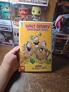 Walt Disney Showcase #3 Cover B (IDW) - Picture 1 of 11