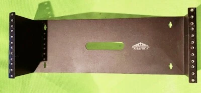 19" Allen Tel 4U Steel Wall Mount Hinged Swing Out Patch Panel Bracket 6" Depth - Image 1 of 4