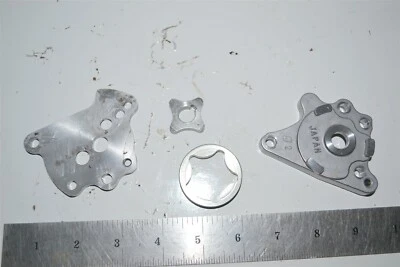 Kawasaki KLX 650R KLX 650 Internal Oil Circulation Pump 16082-1129 93-96 Foto 1 de 3