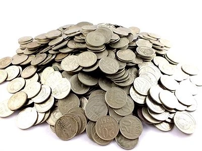 LOT OF 100 SOVIET RUSSIA 20 USSR KOPEK COINS 1961-1991 COMMUNIST CURRENCY - Image 1 of 2