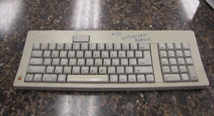 Vintage Apple Keyboard M0116 — Made in USA - LS3 - Picture 1 of 9
