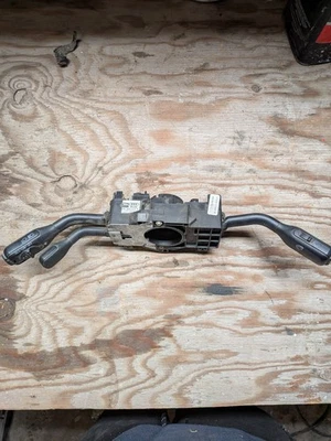 Interruptor de columna de señal de giro/tallo limpiaparabrisas OEM Audi B5 S4 2000-2002 4D0953513N Foto 1 de 4