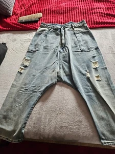 Coole Tiefschrittjeans Used-Look Gr. L weicher Jeansstoff, passend für 38-kl. 42 - Bild 1 von 8