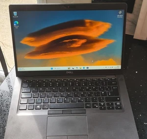 Dell Latitude 5400 14 inch Windows 11 Laptop Intel i5 8265U 8GB RAM 256GB SSD - Picture 1 of 3