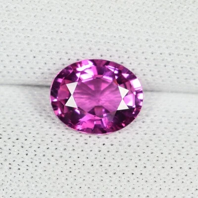 0.83 ct  DAZZLING  GRADE PURPLE PINK NATURAL RUBELITE  TOURMALINE - See Vdo C6 - Image 1 of 2