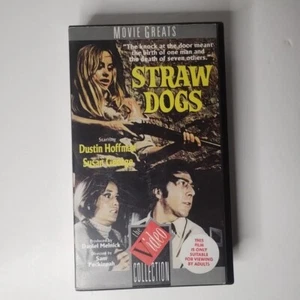 Straw Dogs (Susan George) (PRE-CERT) VHS 1971 PAL 112 mins - Picture 1 of 4