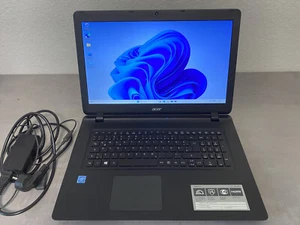 Acer Aspire ES1-732 17,3 Zoll ( 250GB SSD, intel N3350, 8GB Ram ) Windows 11 - Bild 1 von 10