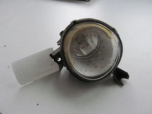 Fendinebbia destro VW Touareg 3.2 V6 automatico modello 2003 7L6941700B - Foto 1 di 1