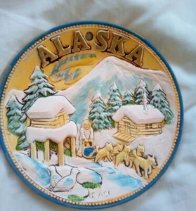  AlaskaNative American Pottery 3D Decorative Plate  8" - Picture 1 of 5