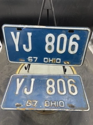 Винтажный 1967 Огайо номерной знак пара оригинальный YJ 806 - Изображение 1 из 2