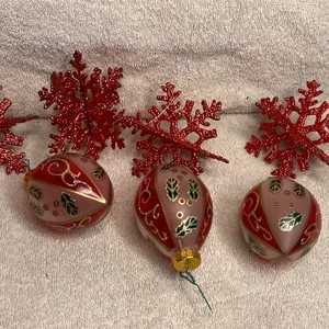 Vintage Weihnachten Glas Ornamente 3 rot gold Heißluftballon Design & 4 Schneeflocken - Bild 1 von 11