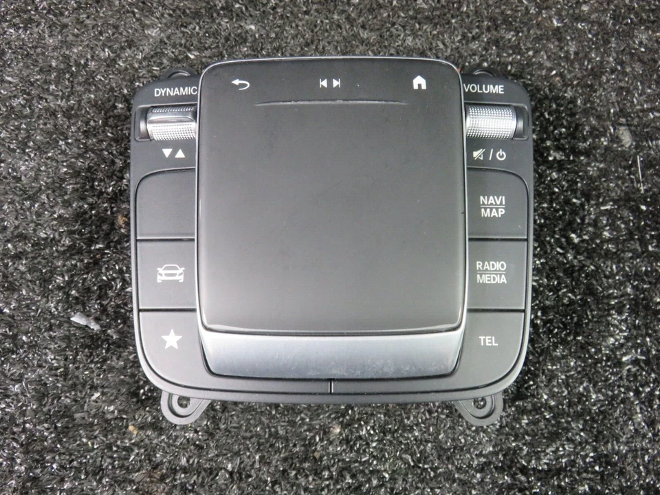 Bloco interruptor touch pad Mercedes Benz A220 CLA250 CLA45 2021 A2479003803 W177 - Imagem 1 de 4