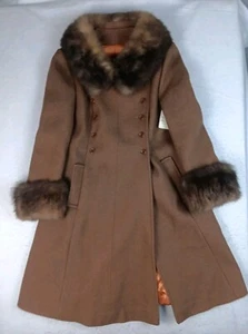 Abrigo de mujer marrón de lana hervida de colección talla 4* puños de piel Penny Lane princesa rusa - Imagen 1 de 23